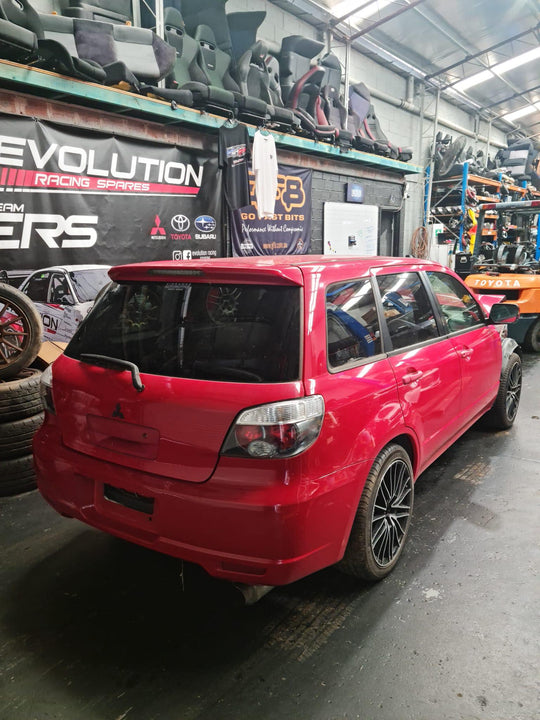 2004 Mitsubishi Airtrek- Automatic - 116,xxxkms