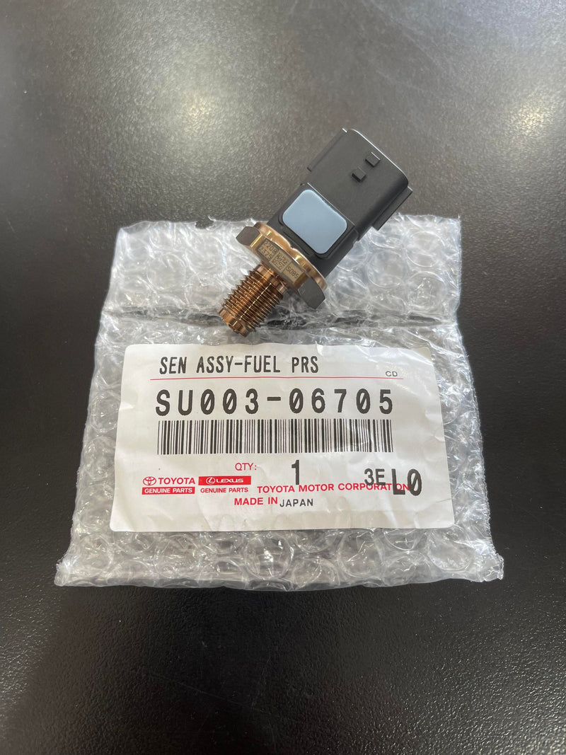 OEM Fuel Pressure Sensor (SU003-06705)