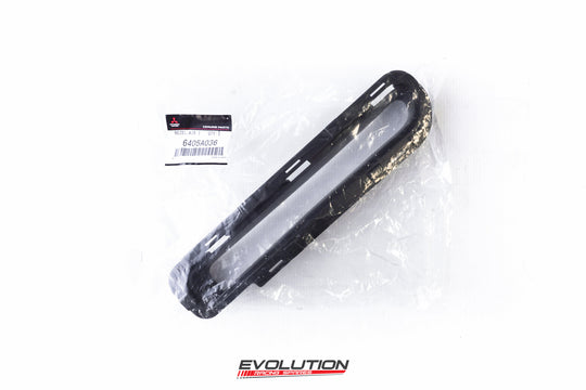 Genuine Mitsubishi Evolution Evo 9 Front Bumper Air Intake Duct RHS Driver (6405A036)